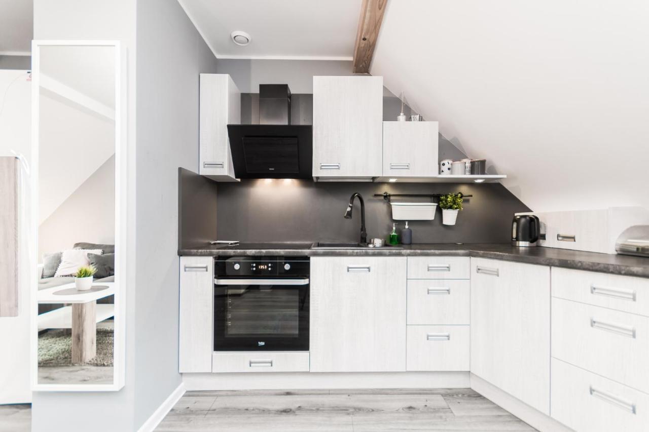 Hupkas Apartementy I Pokoje ยานตาร์ ภายนอก รูปภาพ